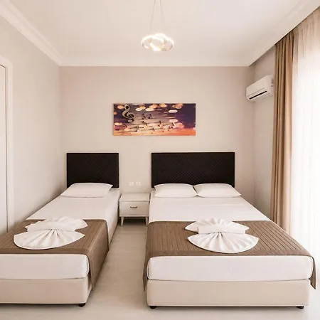Giray Butik Hotel *
